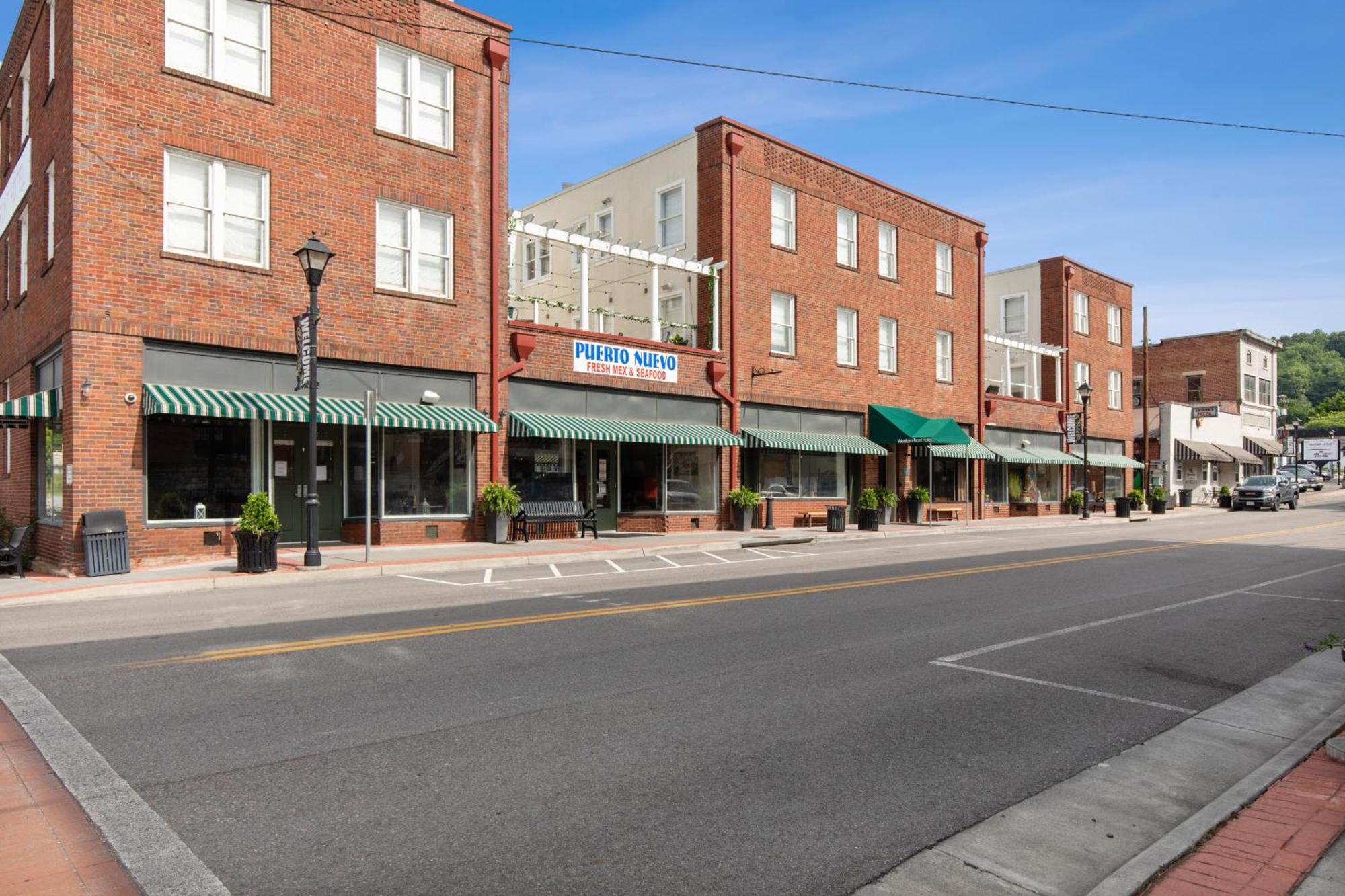 Western Front Hotel Saint Paul Exterior photo